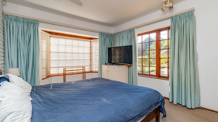 6 Bedroom Property for Sale in Seaside Longships Western Cape